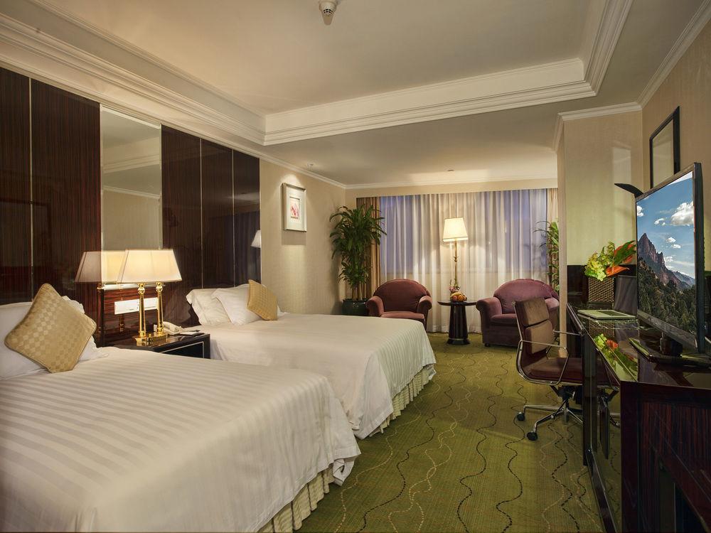 Renaissance Shenzhen Luohu Hotel מראה חיצוני תמונה