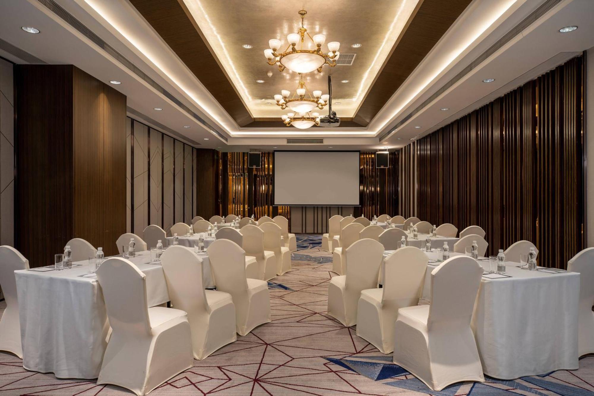 Renaissance Shenzhen Luohu Hotel מראה חיצוני תמונה
