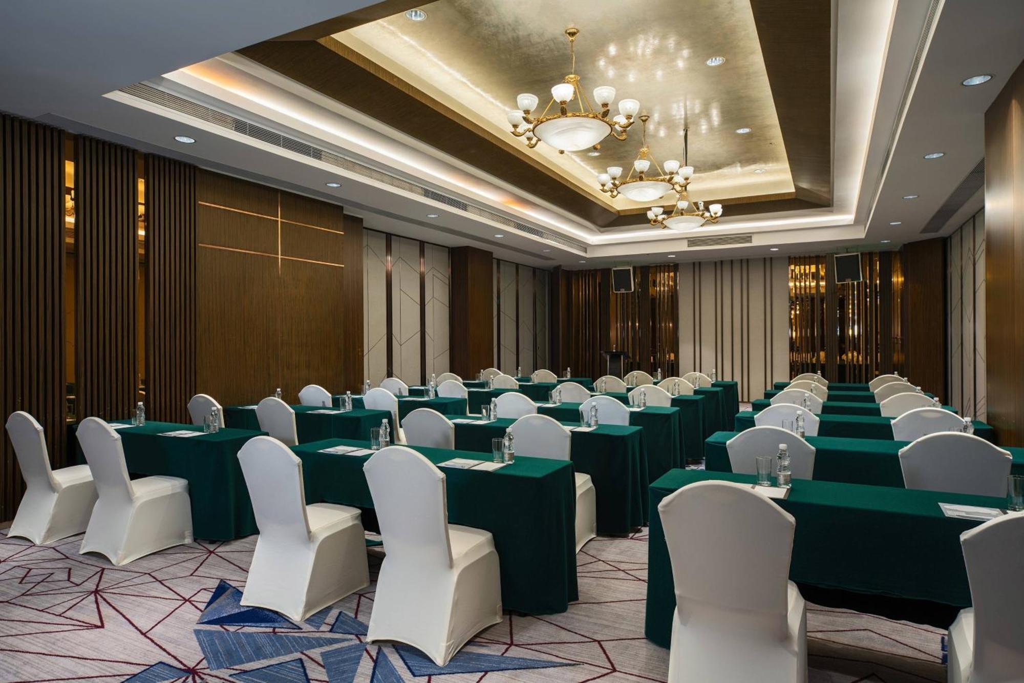 Renaissance Shenzhen Luohu Hotel מראה חיצוני תמונה