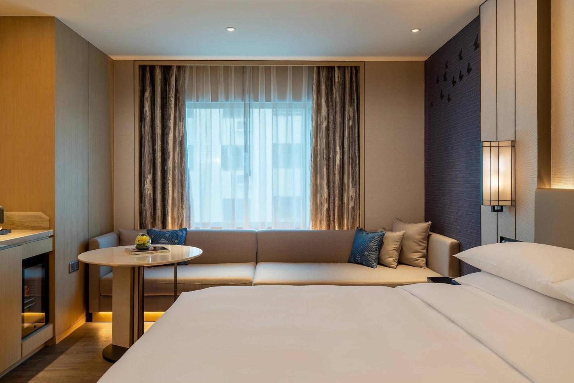 Renaissance Shenzhen Luohu Hotel מראה חיצוני תמונה