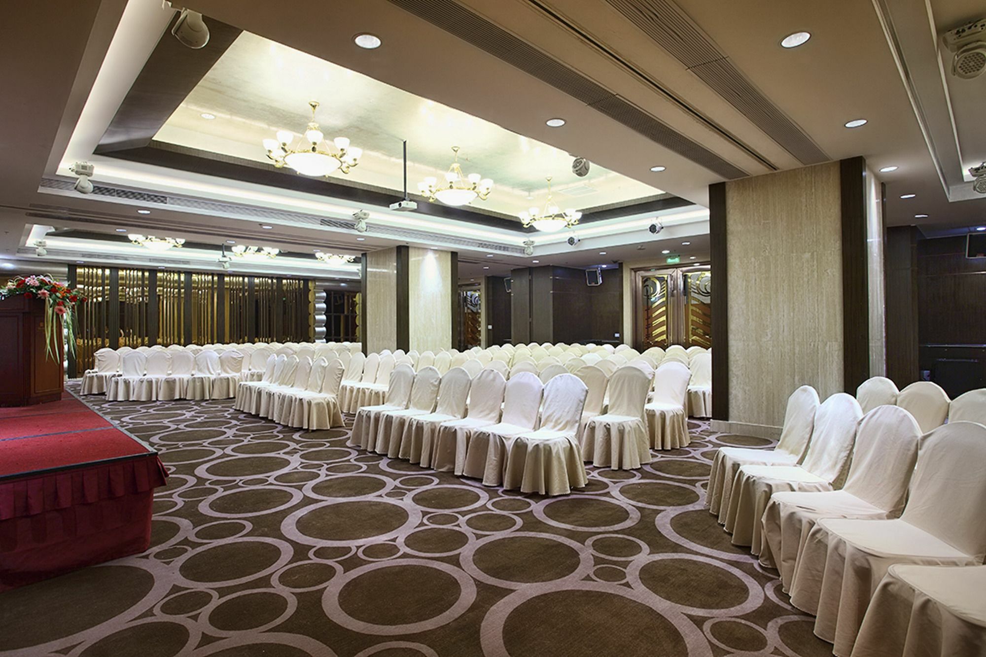 Renaissance Shenzhen Luohu Hotel מראה חיצוני תמונה